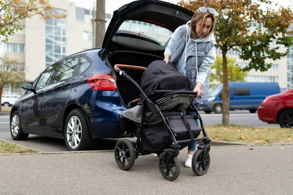 Une poussette pliable, le choix idéal pour faire toutes vos courses au quotidien ? je vous explique